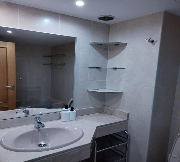 Aeropuerto Ifema Wanda Cr Apartment Madrid Ngoại thất bức ảnh